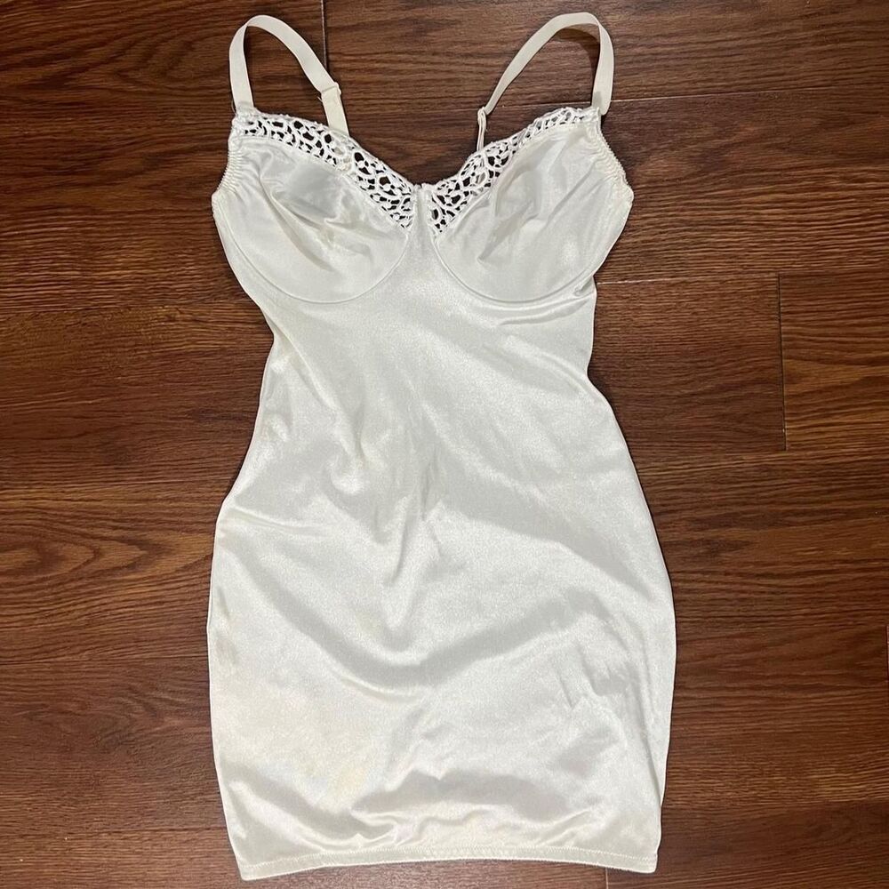 Unbranded Women's White and Cream Dress